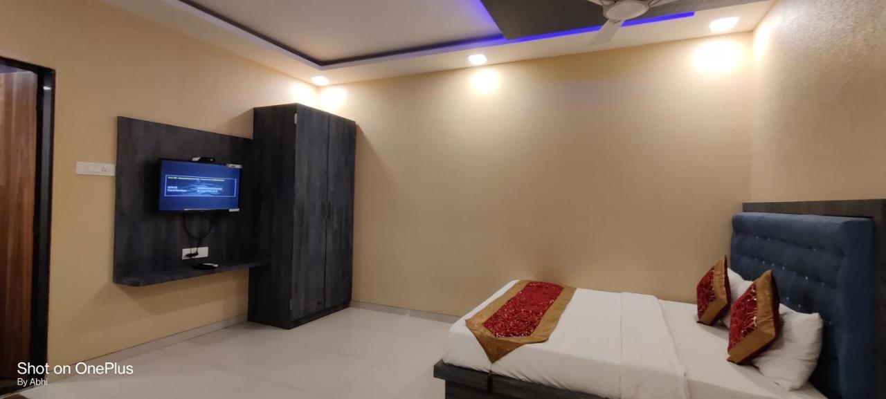 Hotel Mari Aai Residency Navi Mumbai Eksteriør bilde