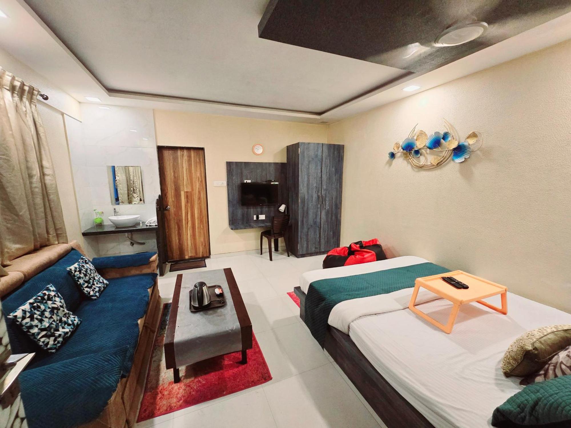 Hotel Mari Aai Residency Navi Mumbai Rom bilde