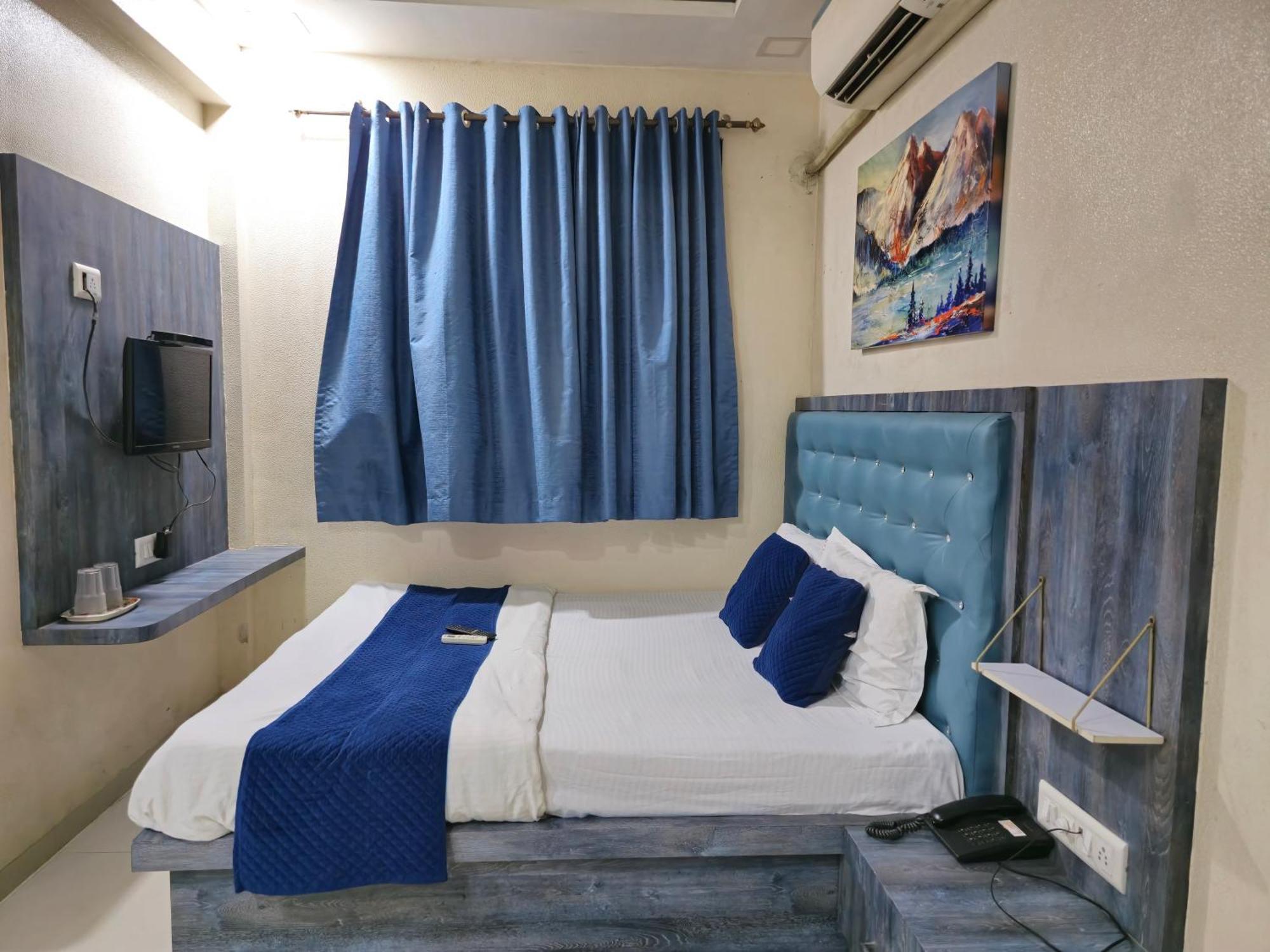 Hotel Mari Aai Residency Navi Mumbai Rom bilde