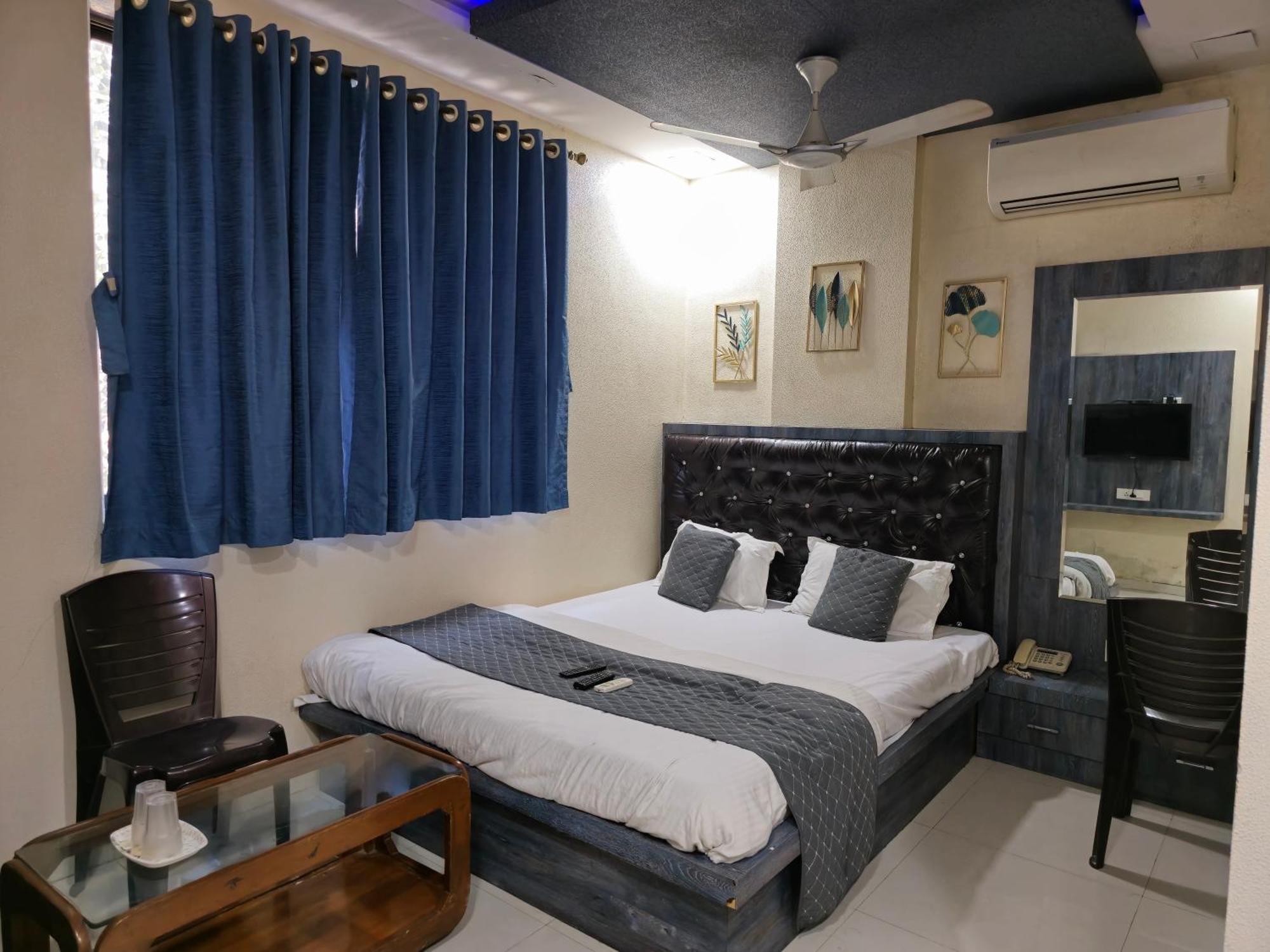 Hotel Mari Aai Residency Navi Mumbai Rom bilde